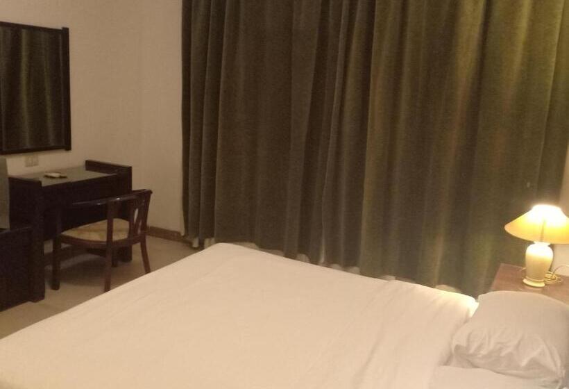 اتاق استاندارد چهار تخته, Delta Sharm Resort & Spa