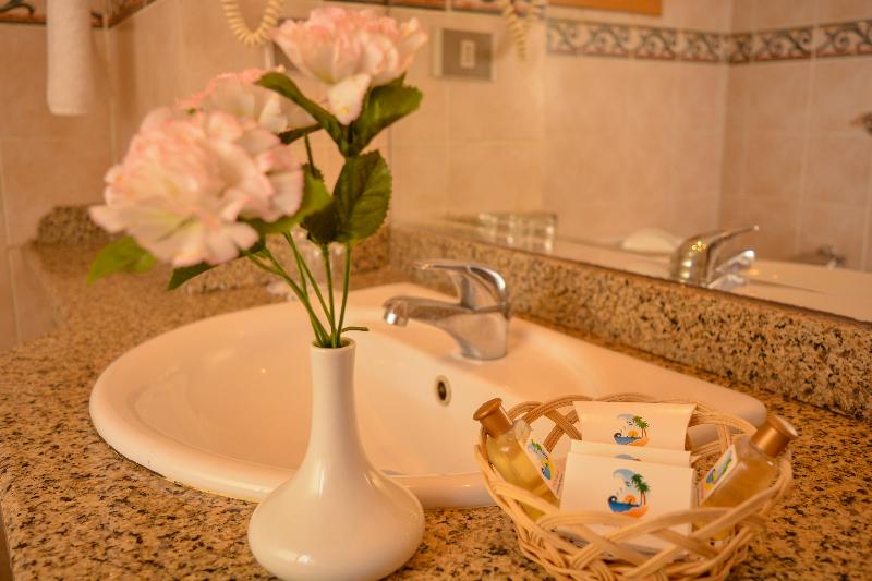 اتاق استاندارد, Dive Inn Resort
