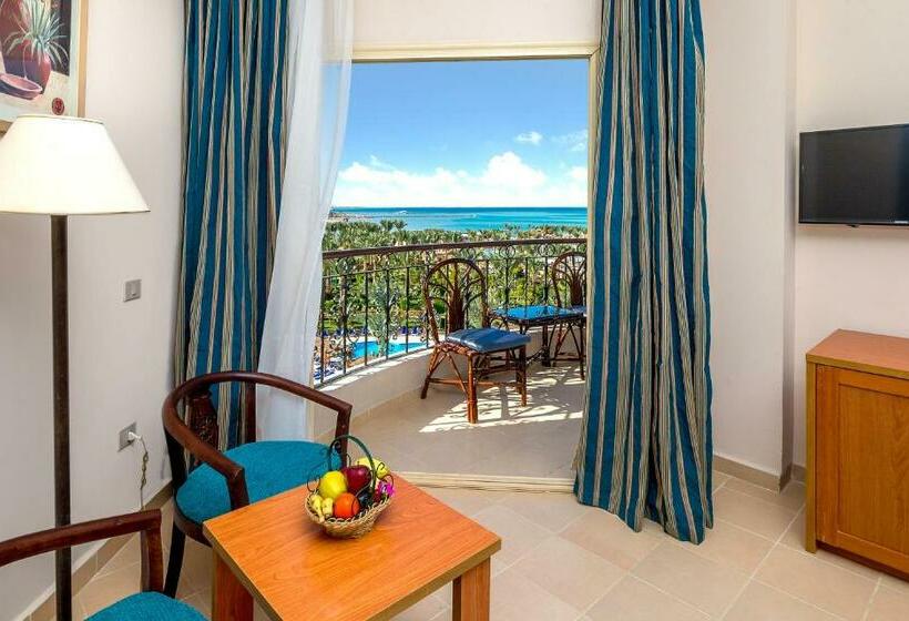 Chambre Triple Standard Vue Jardin, Hawaii Le Jardin Aqua Resort  Families And Couples Only