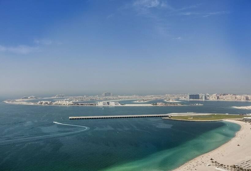 Standard Studio Sea View, Hilton Dubai The Walk