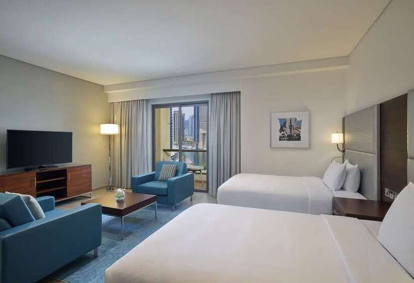 استودیوی استاندارد, Hilton Dubai The Walk