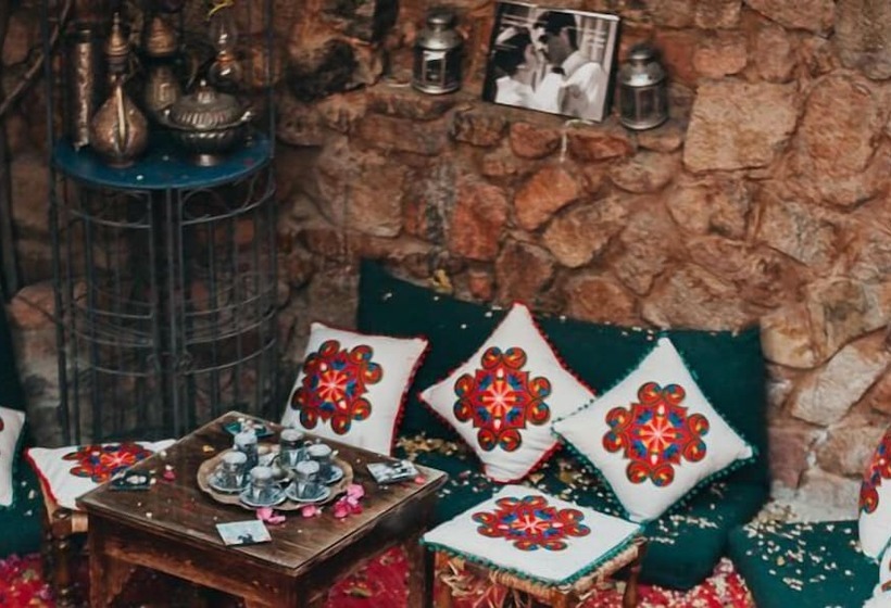 اتاق استاندارد, Alf Leila Boutique