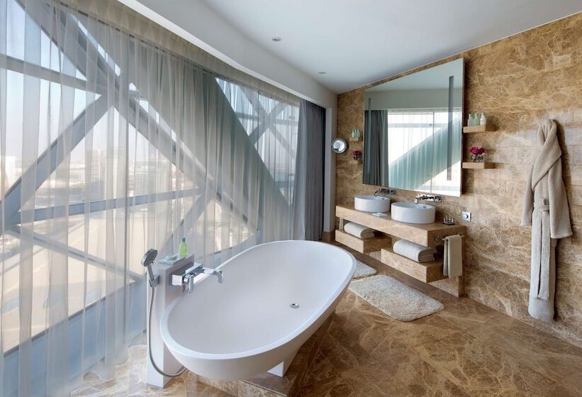 سوییت, Andaz Capital Gate Abu Dhabi, By Hyatt