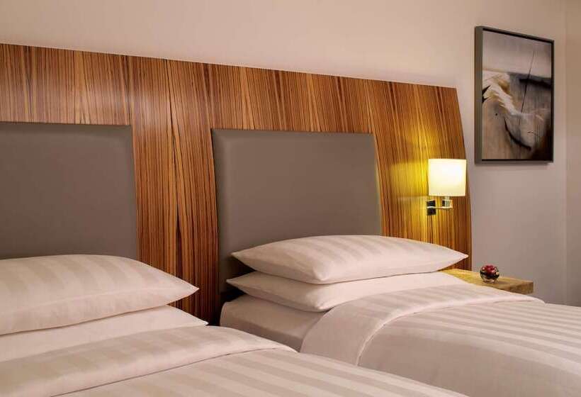 اتاق استاندارد, Andaz Capital Gate Abu Dhabi, By Hyatt