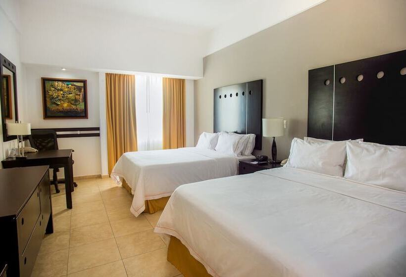 اتاق استاندارد با 2 تخت دوبل, Holiday Inn Express Tapachula, An Ihg