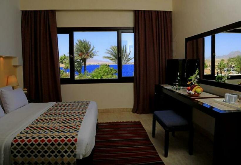 اتاق لوکس با چشم‌انداز دریا, Sharm Club Beach Resort