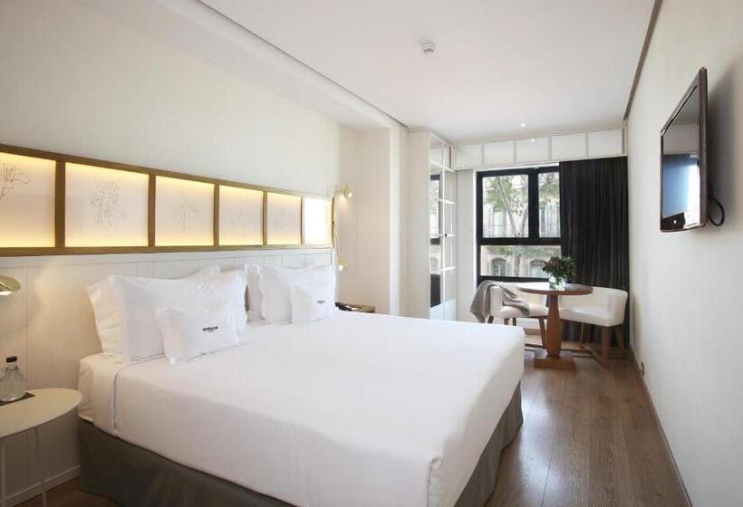 اتاق استاندارد سه نفره, Ofelias Hotel 4sup By Bondia Hotel Group