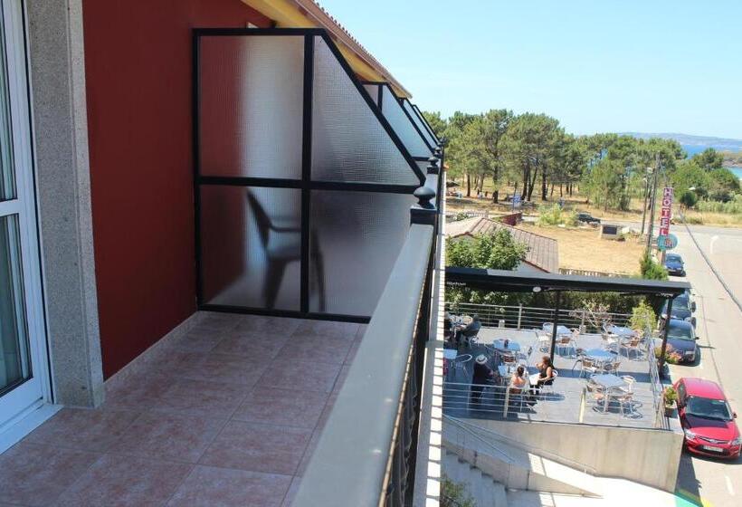 Quarto Superior com Terraço, Ronsel