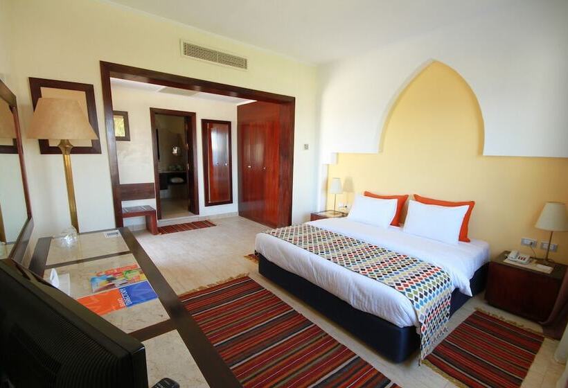 اتاق سوپریور با چشم‌انداز دریا, Sharm Club Beach Resort