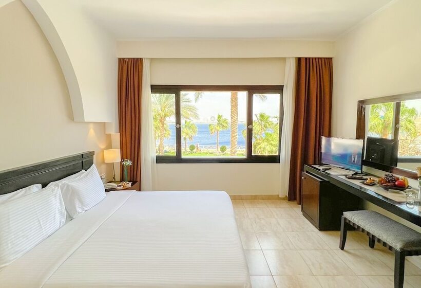 اتاق لوکس با چشم‌انداز دریا, Sharm Club Beach Resort