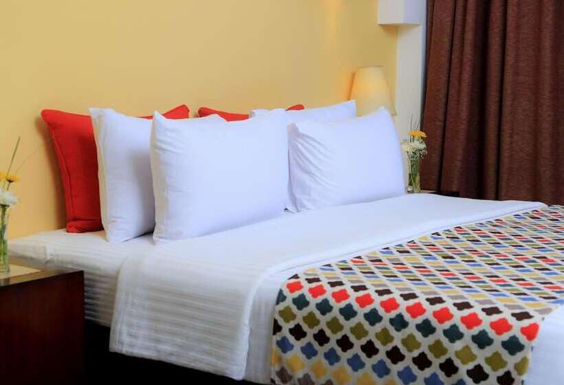 اتاق لوکس با چشم‌انداز دریا, Sharm Club Beach Resort