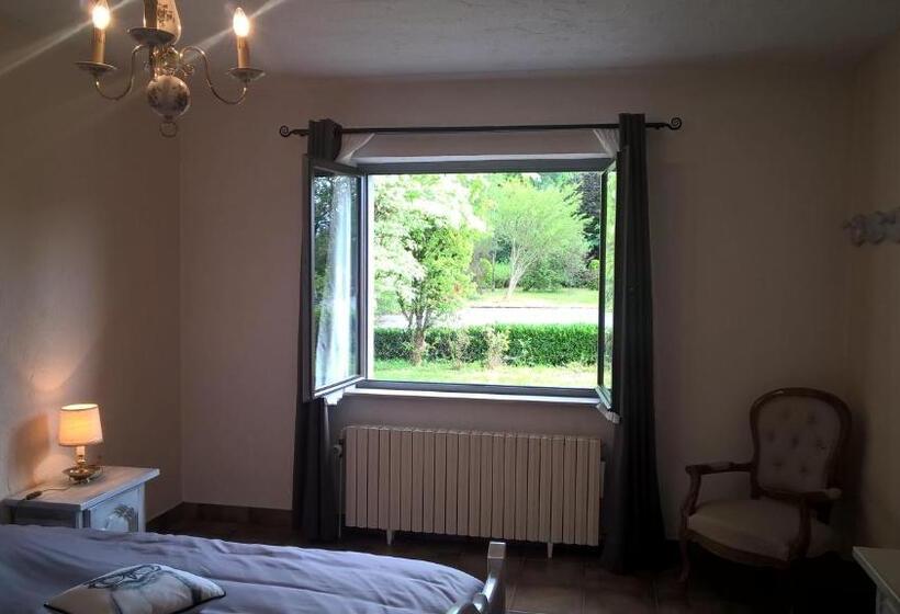 اتاق استاندارد با تخت بزرگ, B&b Le Nid Doux