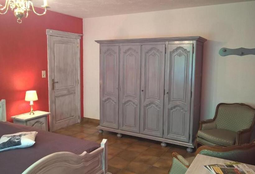 اتاق استاندارد با تخت بزرگ, B&b Le Nid Doux