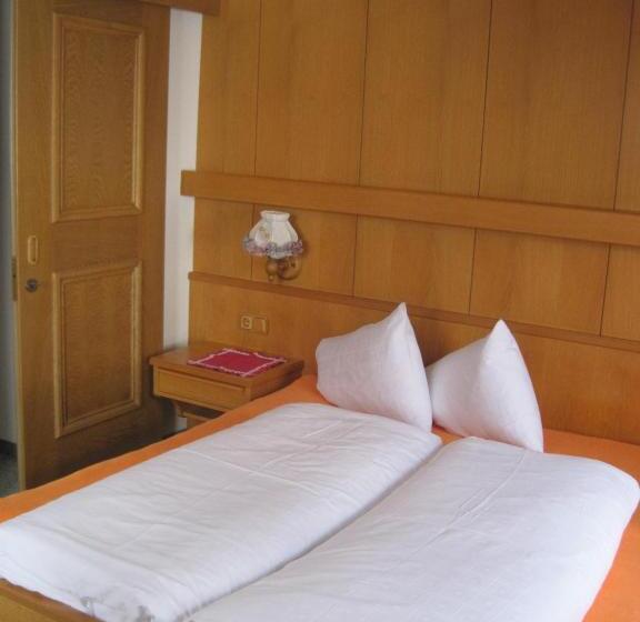 آپارتمان 2 خوابه, Nonas B&b