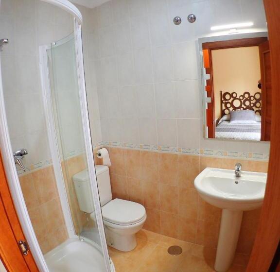 اتاق استاندارد, Hostal Plaza Mayor
