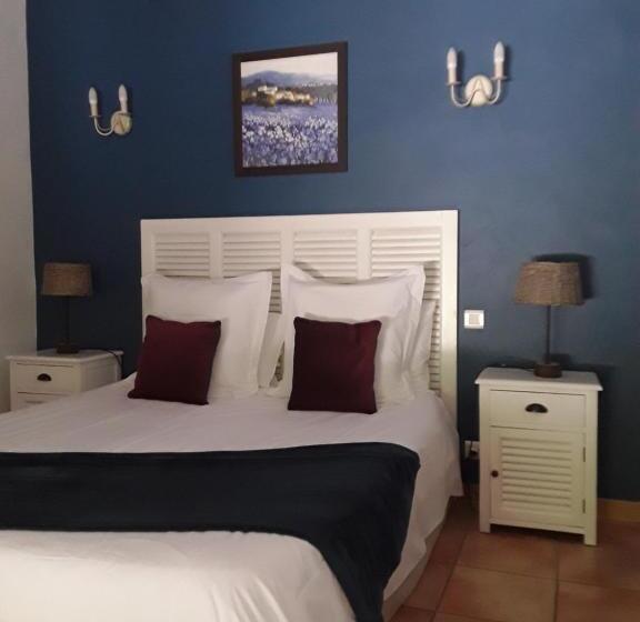 اتاق استاندارد, Mas De L Ile