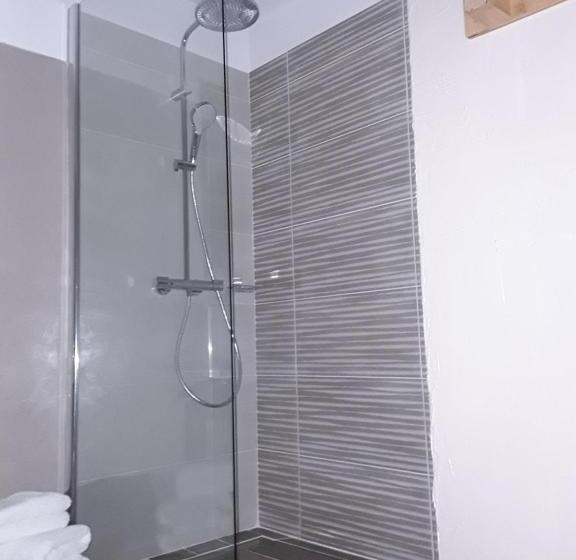 اتاق استاندارد, Mas De L Ile