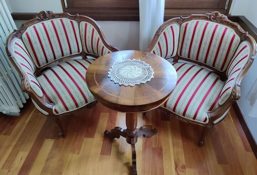 آپارتمان اجرایی 1 خوابه, Villa Laura