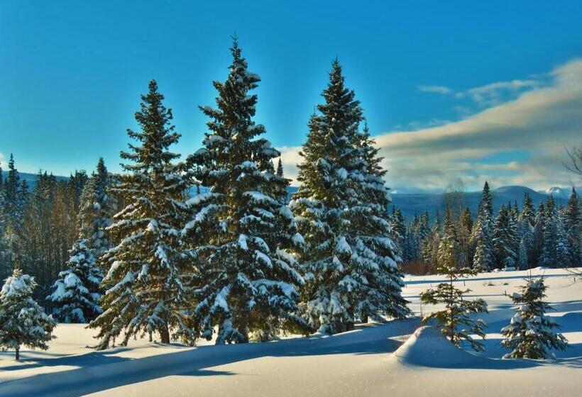 کلبه ییلاقی, Rocky Ridge Resort Bc