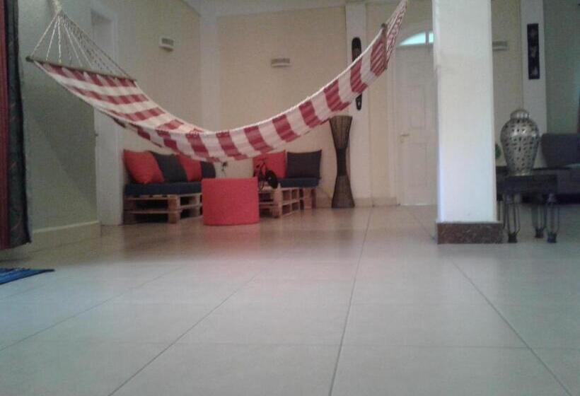 اتاق استاندارد, Mish