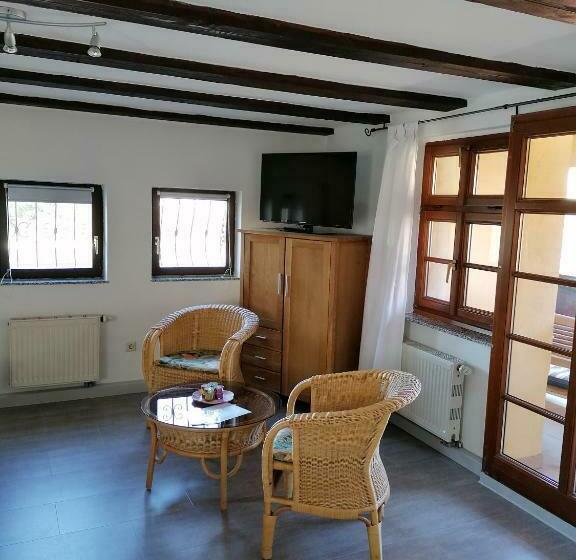 استودیو استاندارد با بالکن, Trobischhof