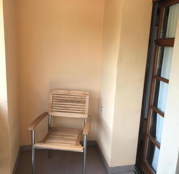 استودیو استاندارد با بالکن, Trobischhof