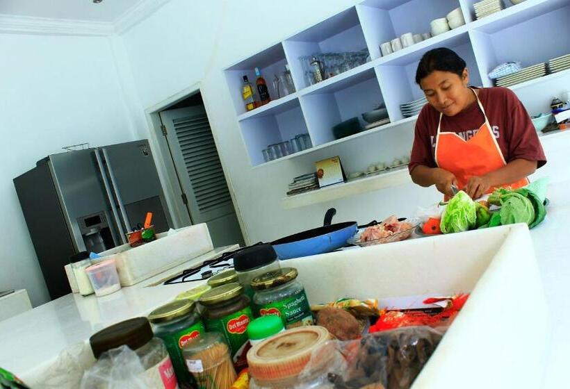 اتاق استاندارد با تخت بزرگ, Villa Putih Lovina