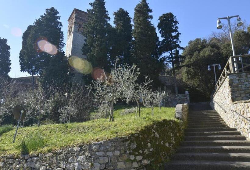 اتاق استاندارد سه تخته با چشم‌انداز, Borgo Della Rocca