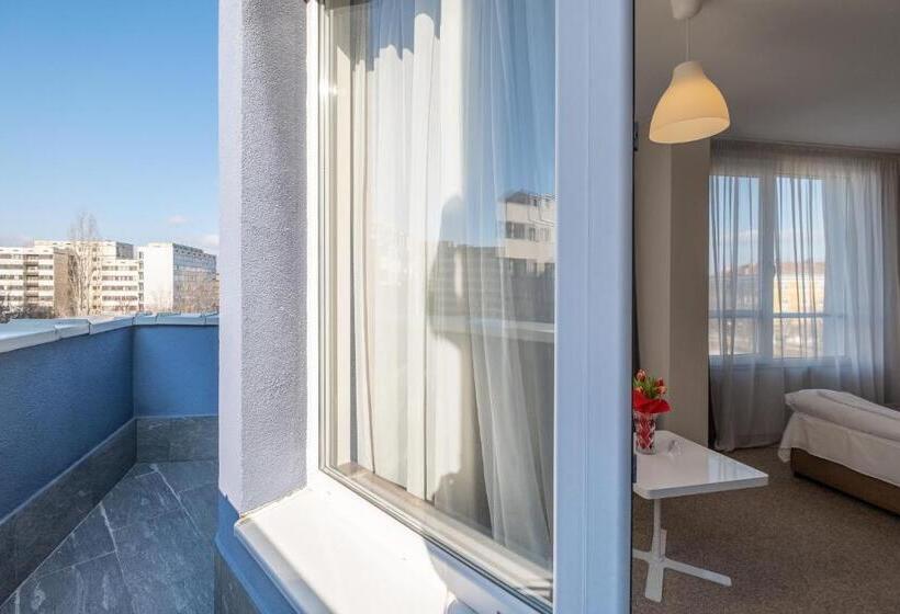 اتاق استاندارد با تراس, Blue Label Apart House