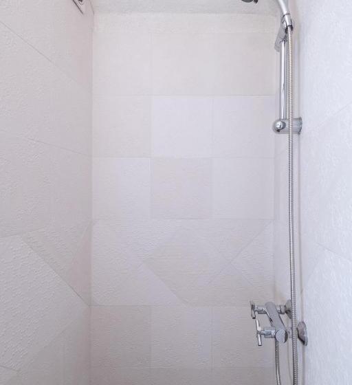 1 Bedroom Penthouse Apartment, Blue Label Apart House