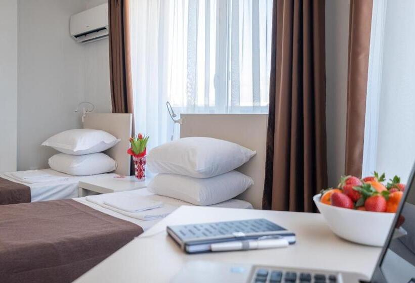 1 Bedroom Penthouse Apartment, Blue Label Apart House