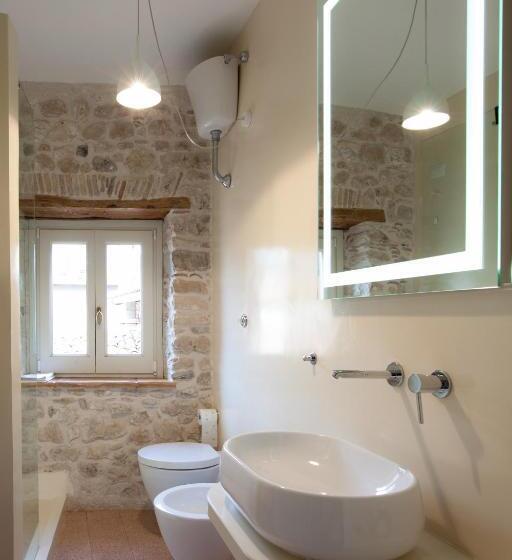 اتاق استاندارد, Lelive Bed And Breakfast