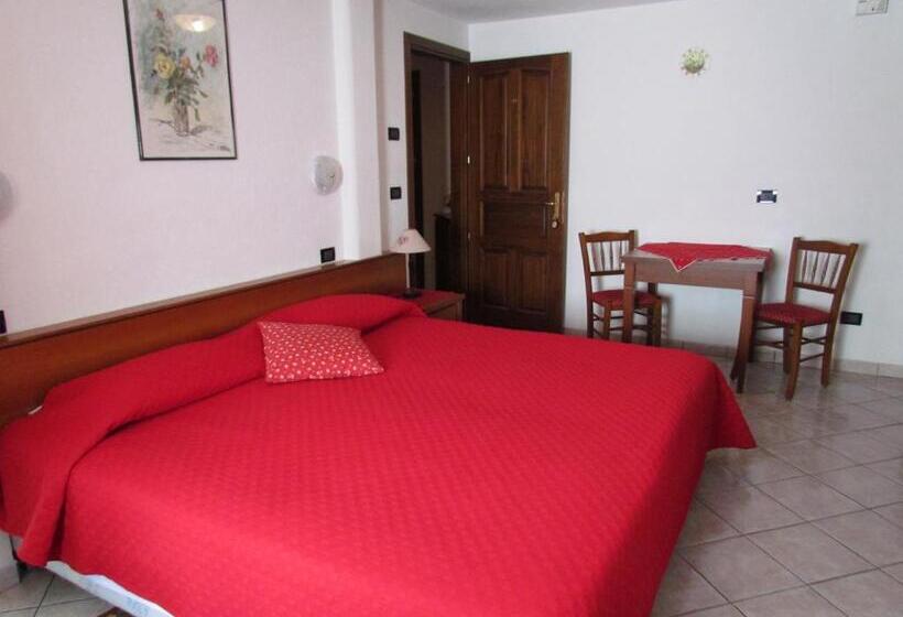 استودیوی استاندارد, Residence Du Chateau