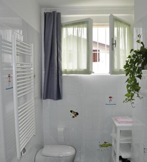 اتاق استاندارد سه نفره, La Casa Dei Nonni