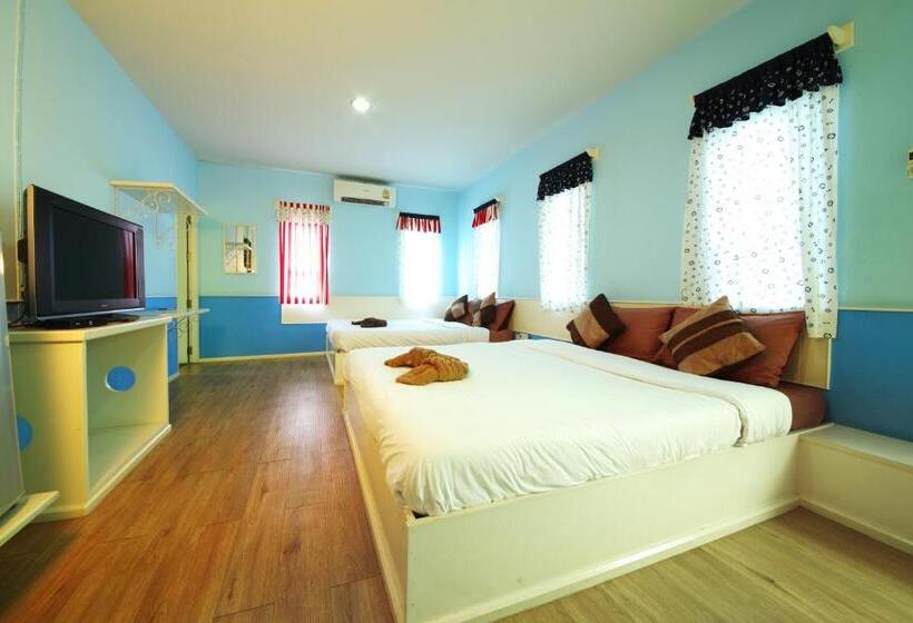 اتاق استاندارد چهار تخته, Hatthatara Resort