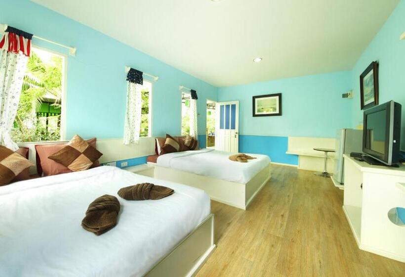 اتاق استاندارد چهار تخته, Hatthatara Resort