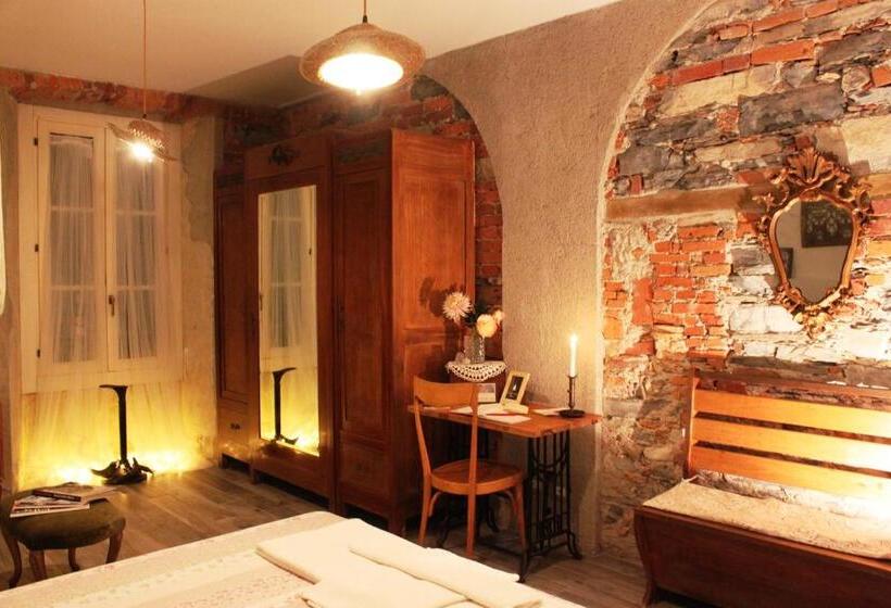 اتاق استاندارد سه نفره, Le Dame Della Cortesella B&b
