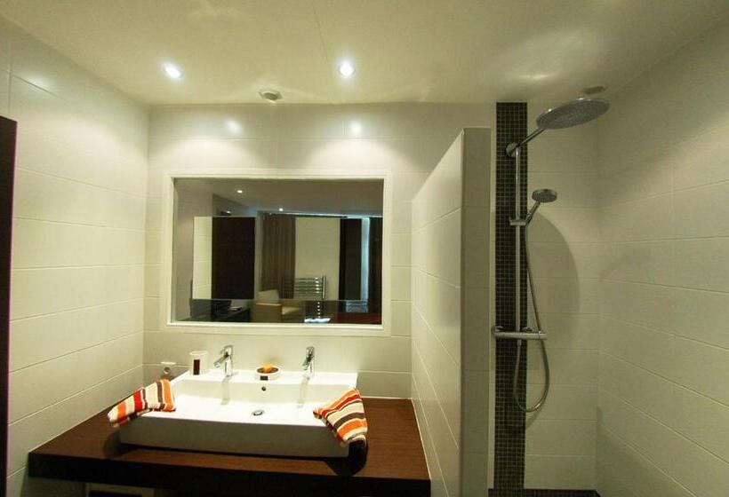 اتاق استاندارد, Cassis Loc   Chambre Meublée