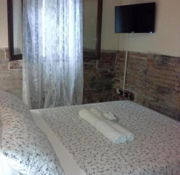 اتاق استاندارد, B&b Happiness In The Country