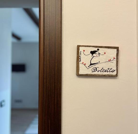 اتاق لوکس, Casa Caimotta