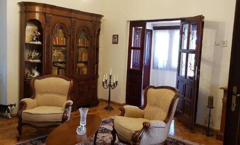 آپارتمان سوپریور 1 خوابه, La Mihai