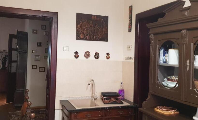 آپارتمان سوپریور 1 خوابه, La Mihai