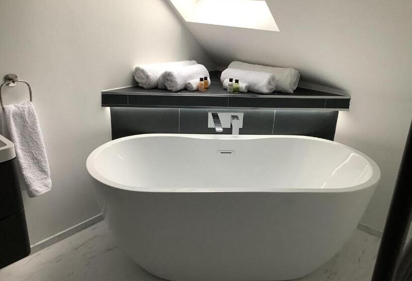 اتاق لوکس با تخت بزرگ, Little London Bed & Breakfast And Glamping Pod