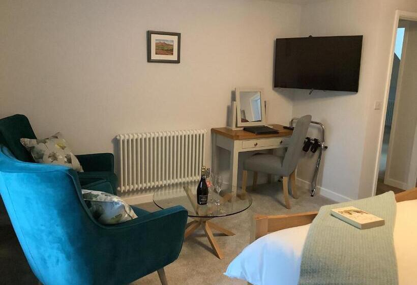 اتاق لوکس با تخت بزرگ, Little London Bed & Breakfast And Glamping Pod