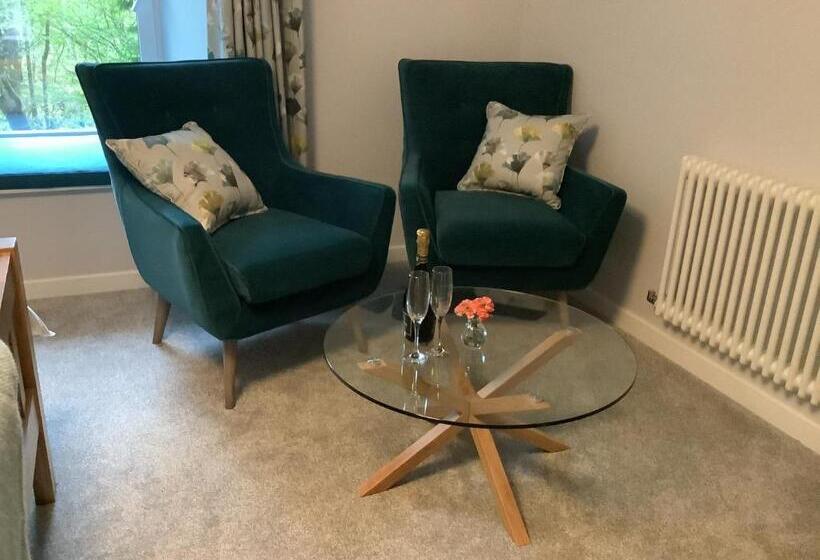 اتاق لوکس با تخت بزرگ, Little London Bed & Breakfast And Glamping Pod