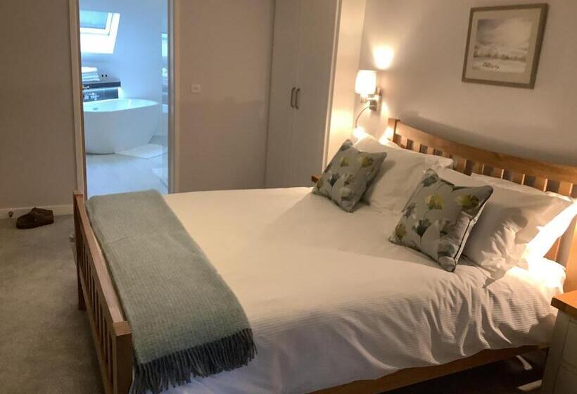 اتاق لوکس با تخت بزرگ, Little London Bed & Breakfast And Glamping Pod