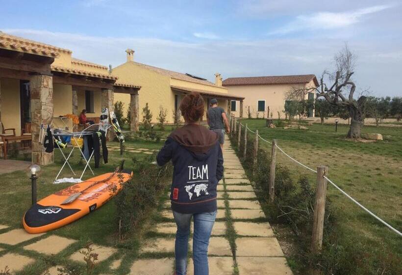 اتاق لوکس, Agriturismo Is Solinas
