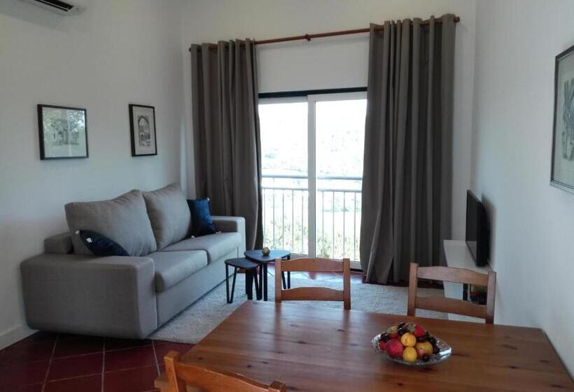 استودیو استاندارد با چشم‌انداز باغ, Bed & Breakfast Vista