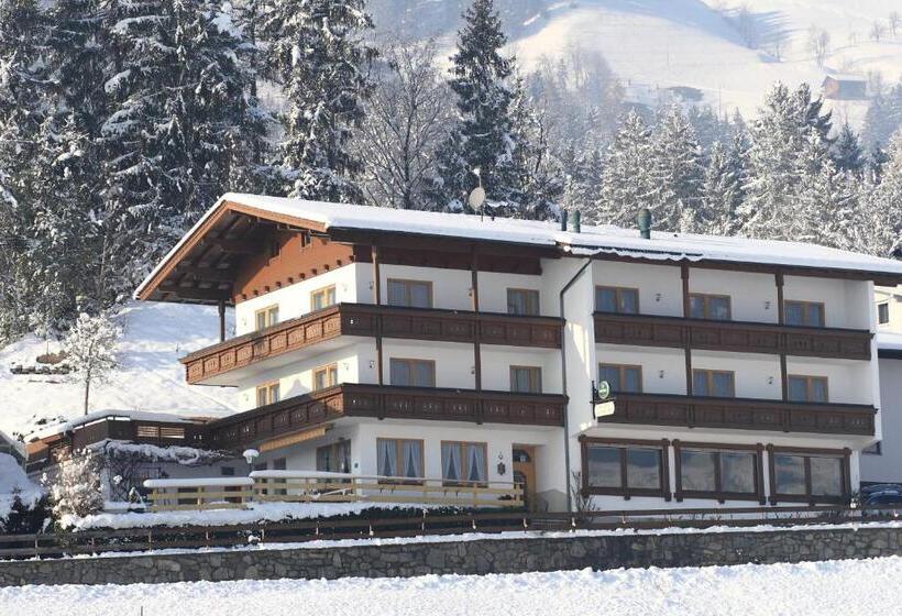 اتاق استاندارد سه نفره, Pension Eichenhof