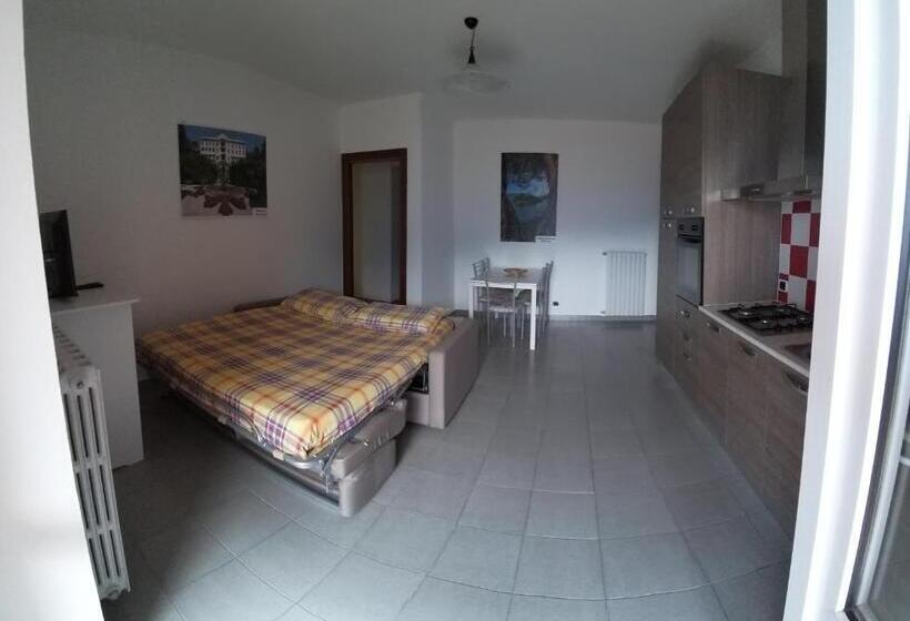 1 Bedroom Apartment Lake View, Residence Casa Rosa